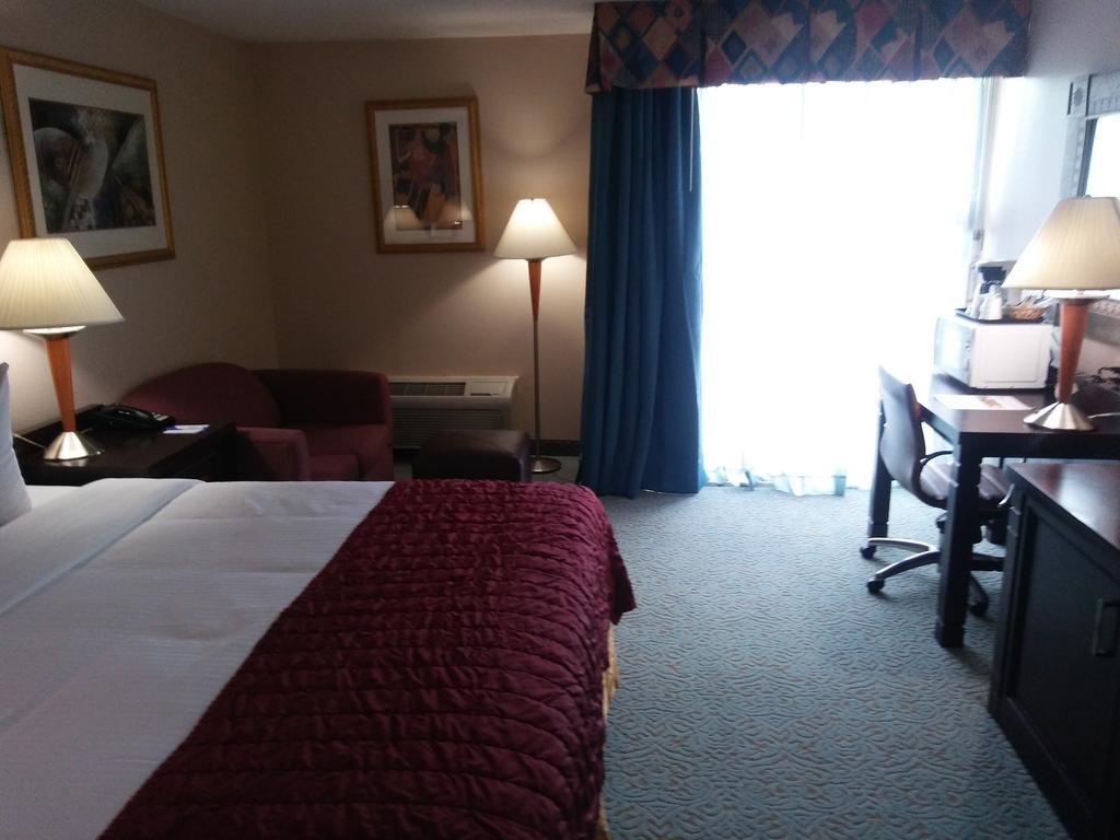 Garnet Inn And Suites Ορλάντο Δωμάτιο φωτογραφία
